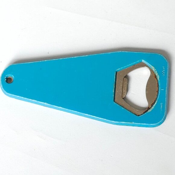 Vintage Gulf Home Comfort Centre Bottle Opener Belleville, Ontario - Picture 2 of 2